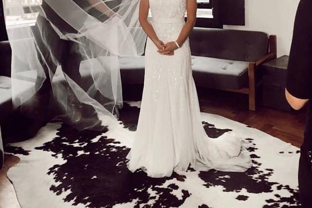 Hair and Makeup By Lauri