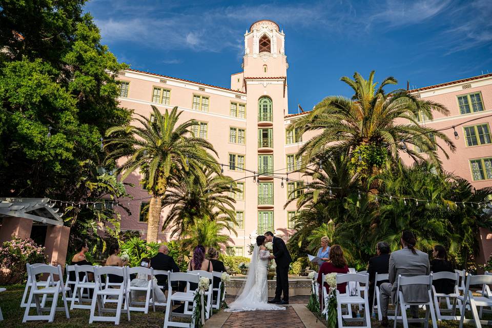 Ceremony at The Vinoy