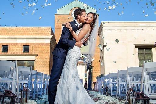 Courtyard Ceremony Summer