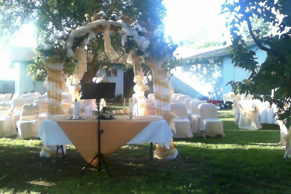 Centro Hispano Wedding Officiant