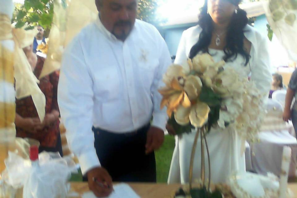 Centro Hispano Wedding Officiant