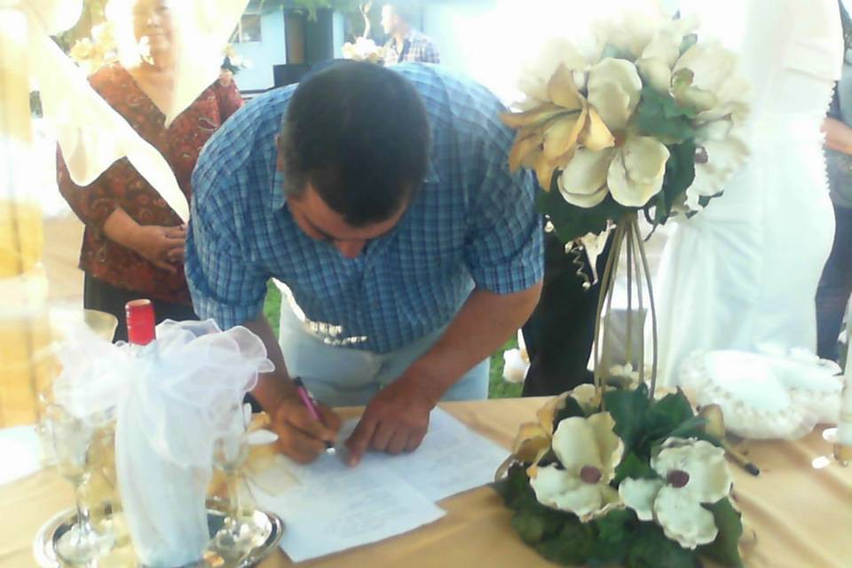 Centro Hispano Wedding Officiant