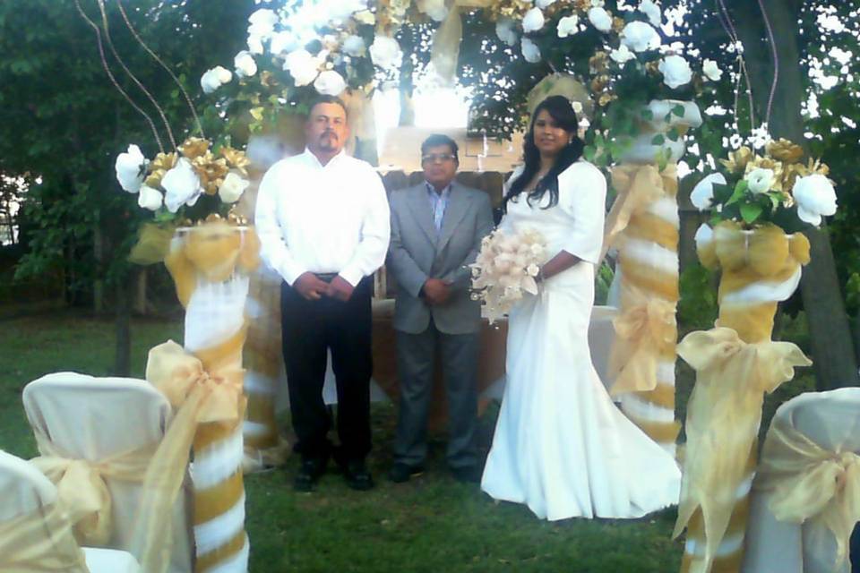 Centro Hispano Wedding Officiant