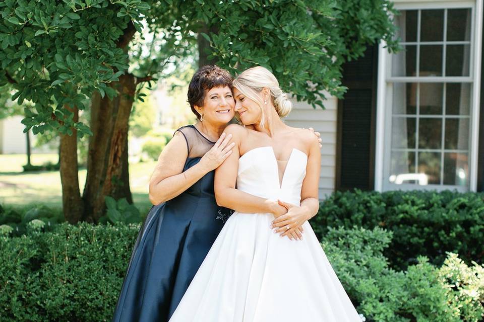 Mom & Bride
