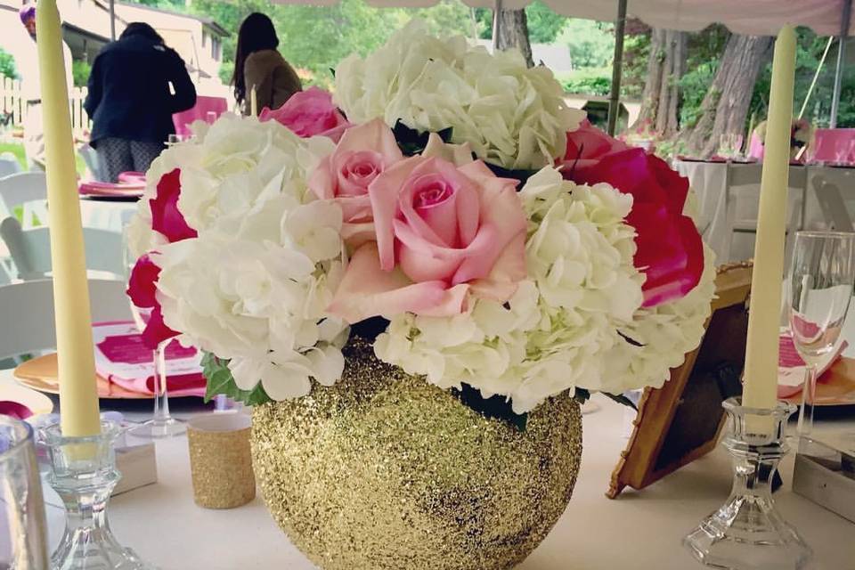 Pink hues low centerpiece