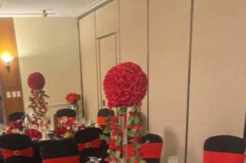 Wedding reception with red decor