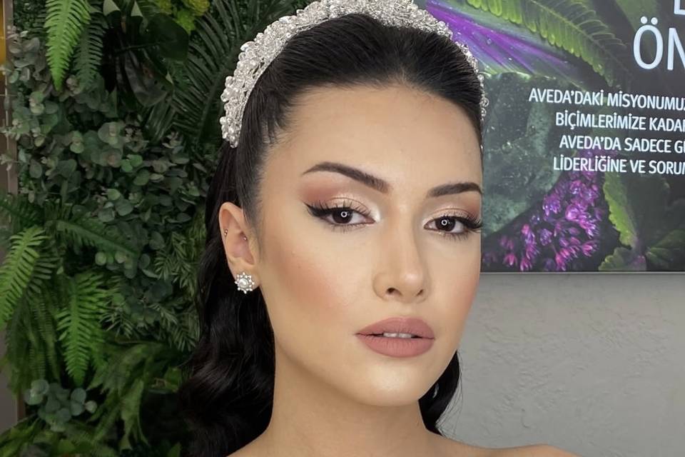 Bride
