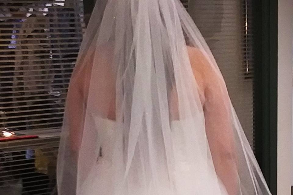 Custom veil
