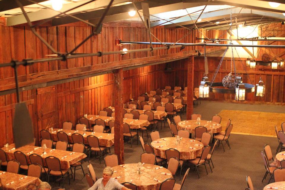 Willow Room- (Largest Banquet Room with up to 300 Seats)