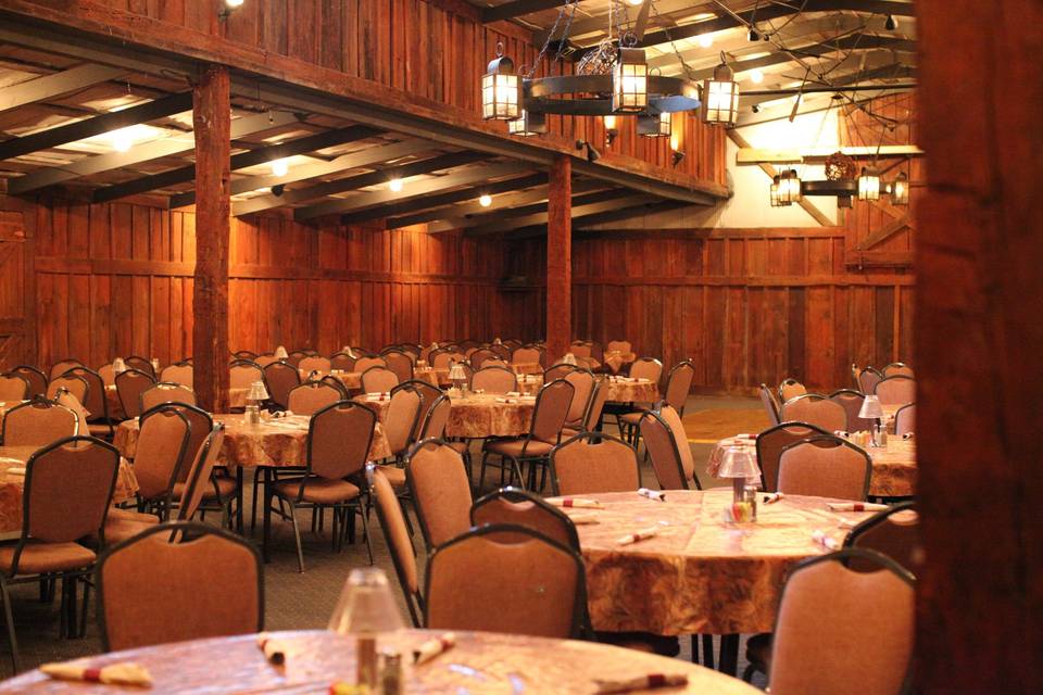 Willow Room- (Largest Banquet Room with up to 300 Seats)