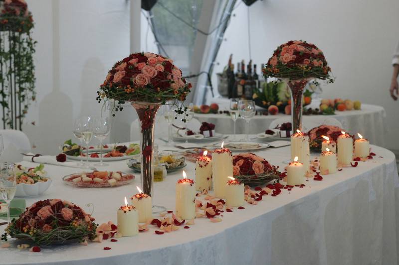 candle and flower centerpiece