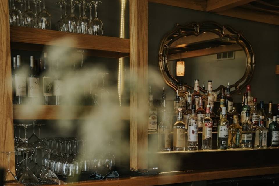 Full bar!!