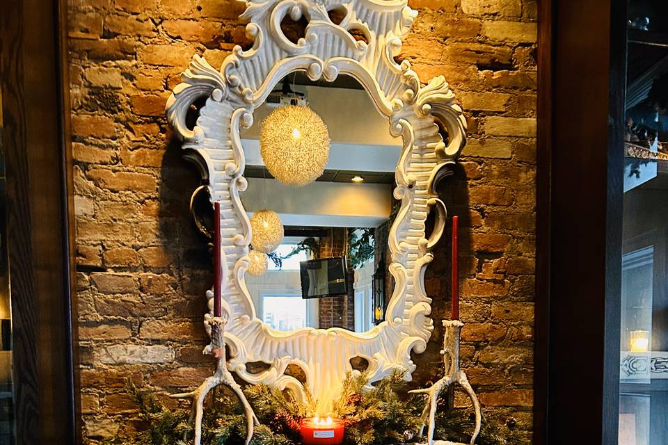 Seasonal Decor