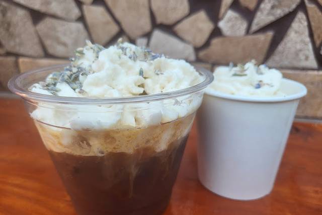 Lavender Con Panna