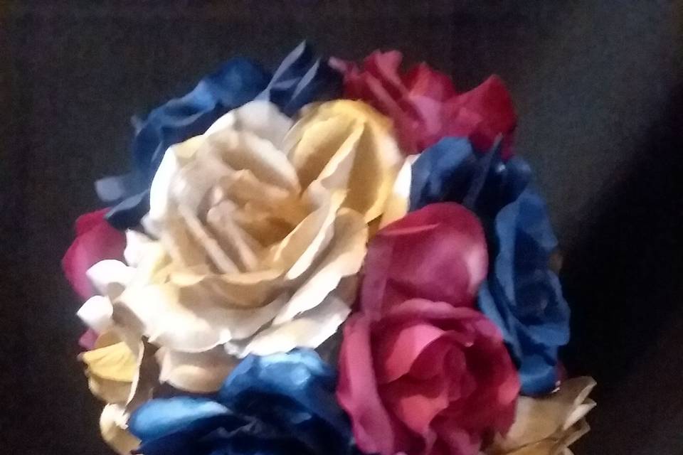 Custom Centerpieces
Designed with your color theme in mind
