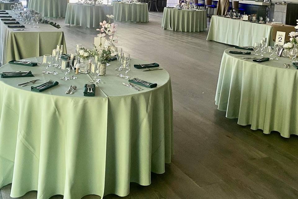 Reception table set up