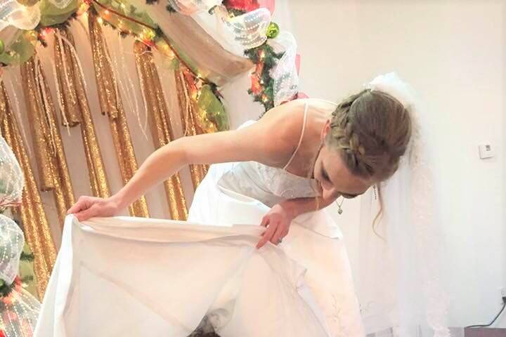 Bride and her niece and nephew