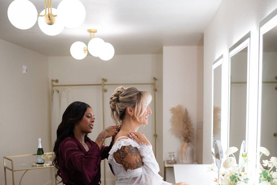 Bridal Suite + Dressing Room
