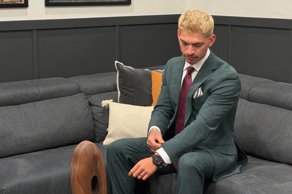 Groom’s Poker Room