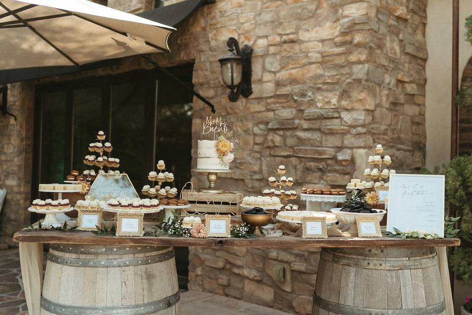 Dessert table done right!