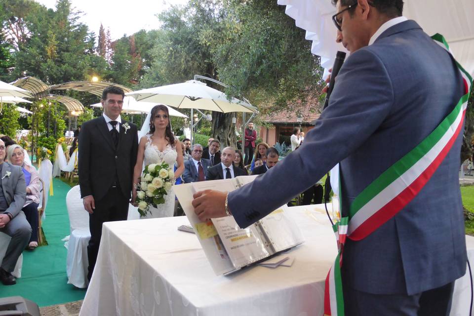 Tonigar Cerimoniere Riti Civili & Gay Wedding