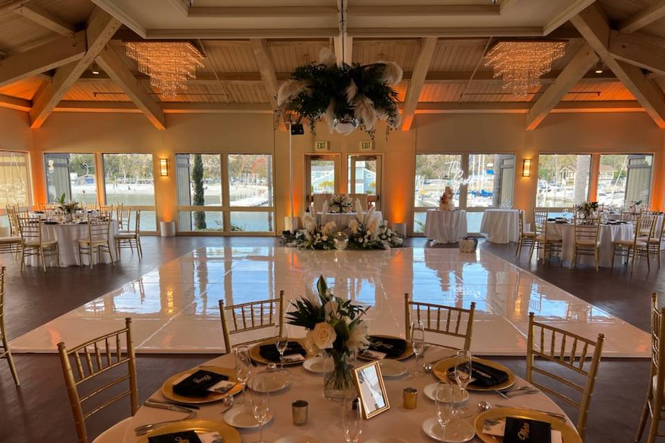 Draping, Uplighting, Chairs