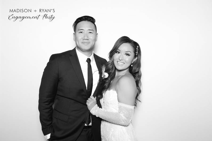 B&W Glam Photo Booth