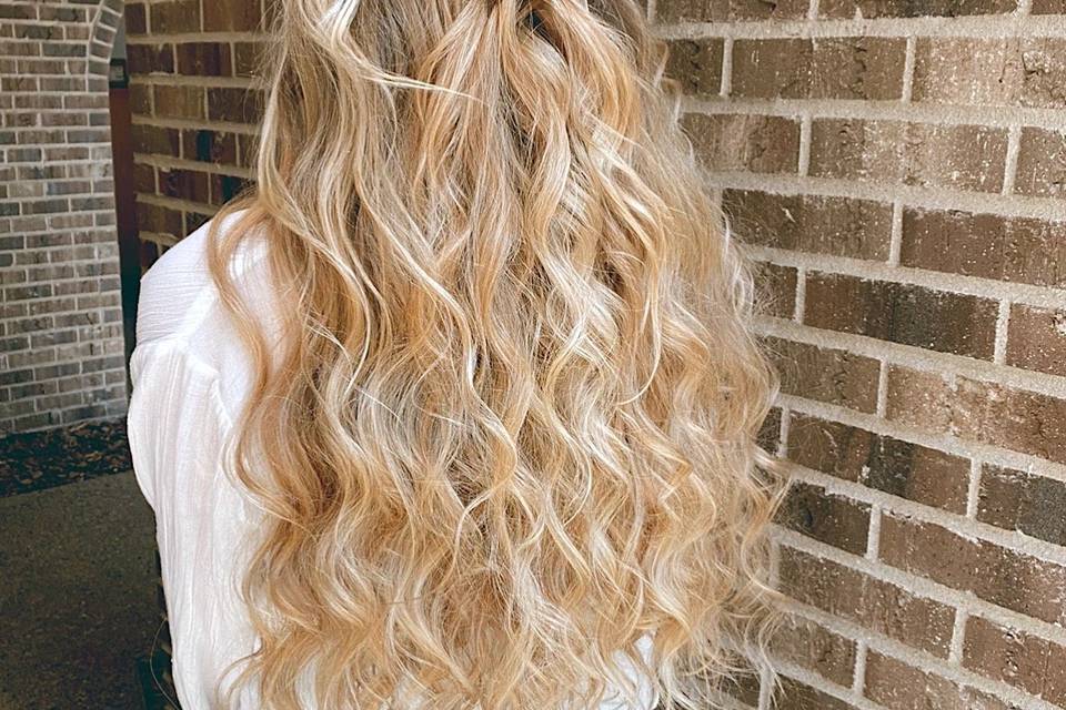 Curls for event