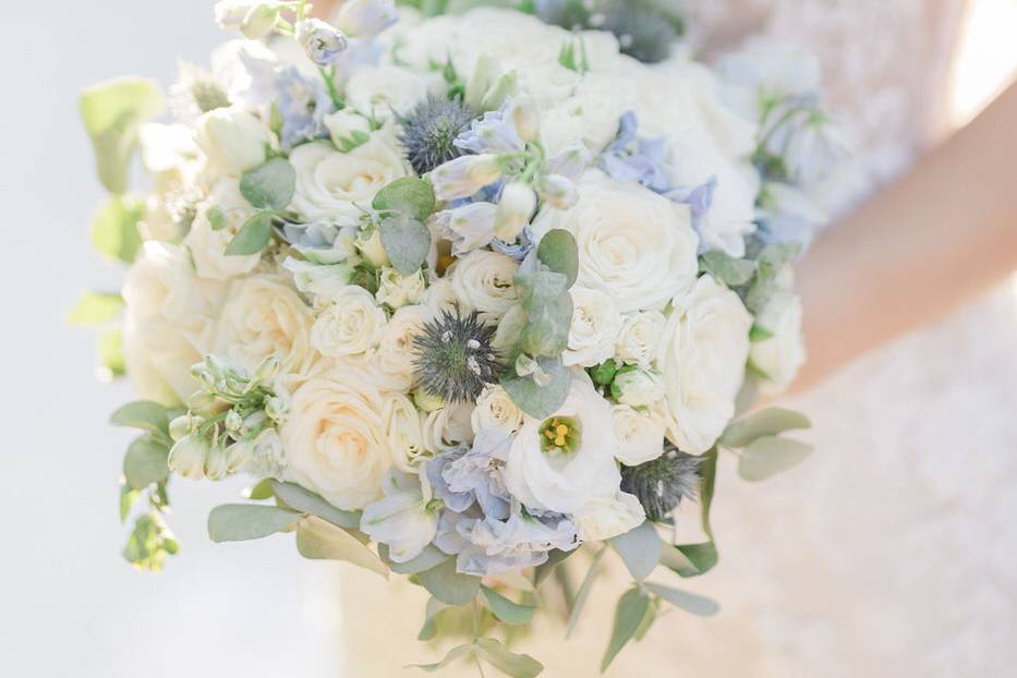 Light blue & white bouquet