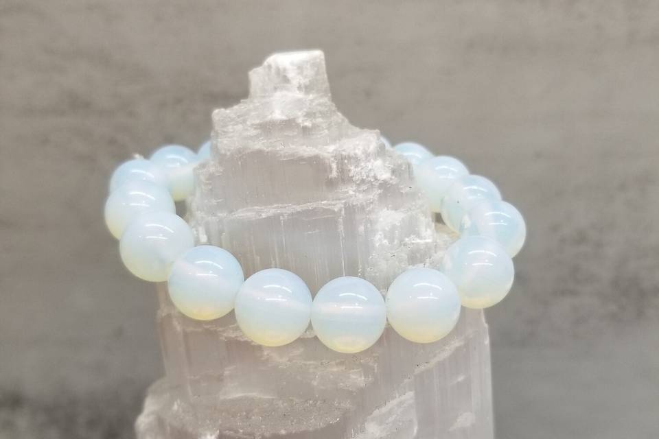 Opalite stretch bracelet