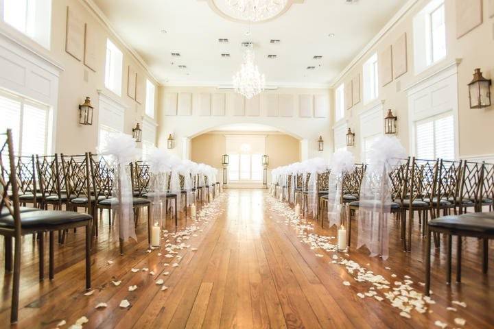 The Grande Indoor Ceremony