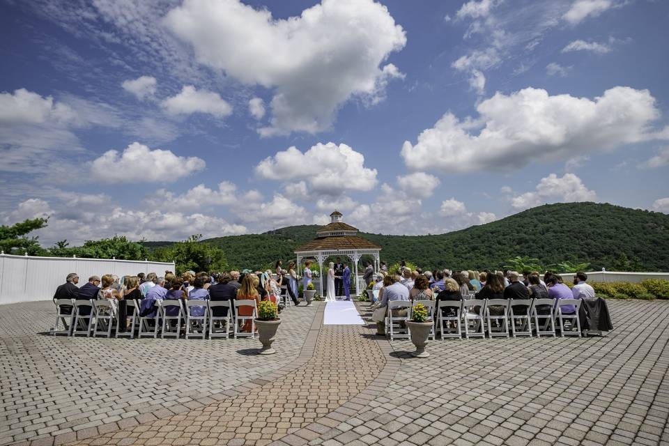 Outdoor Ceremony