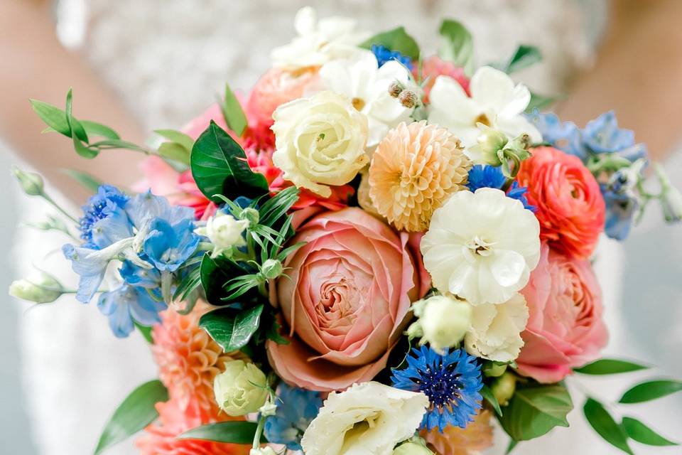 Colorful summer bridal bouquet