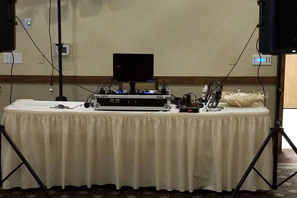 DJ station