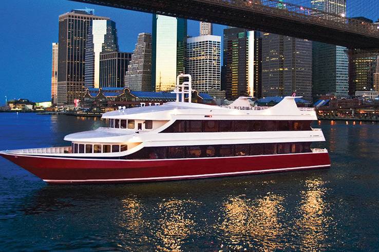 Manhattan Yacht Charters