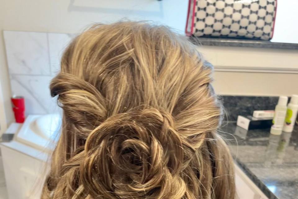 Bridal party hair