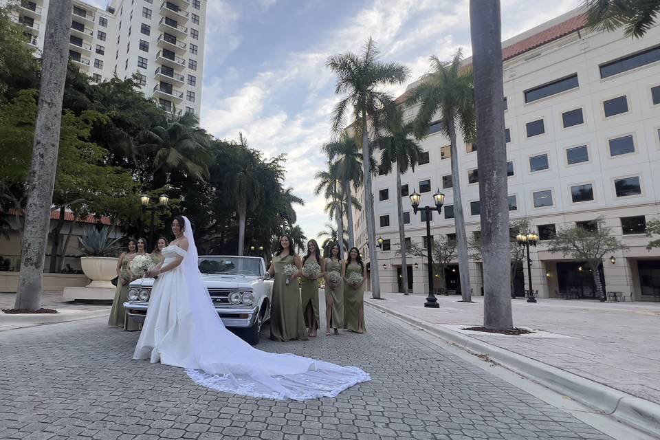 The Bridal Party Photoshoot