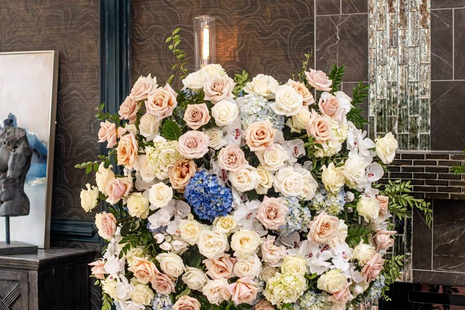 Grand luxe floral arrangement