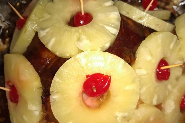 Pineapple display