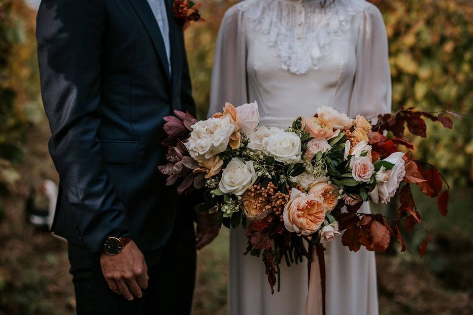 Elopement in the vineyard