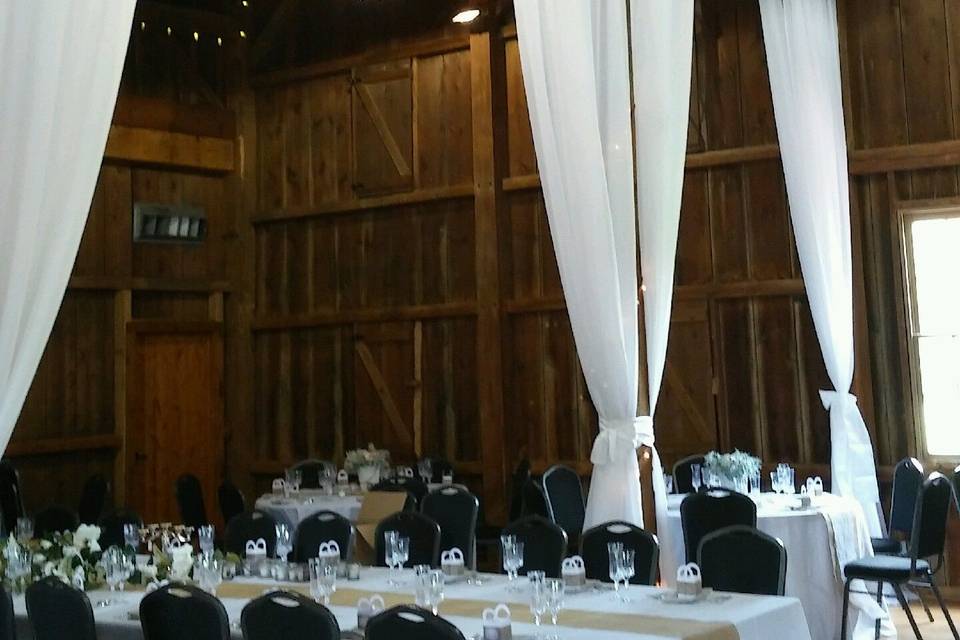 Everal Barn drapes