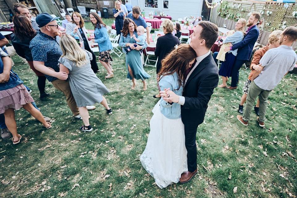 Lindsey and Tyler dancing