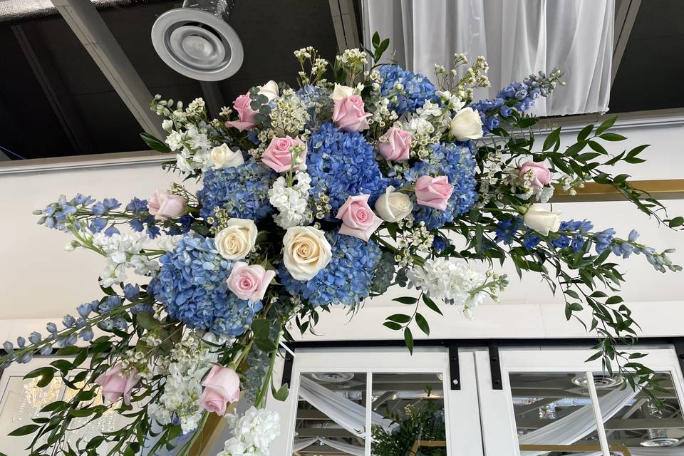 Arch piece at The Gala 417
