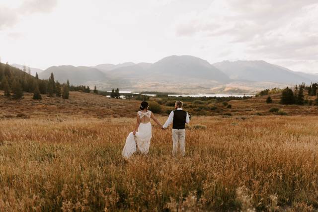 Destination Breckinridge wedding - Hey Rach