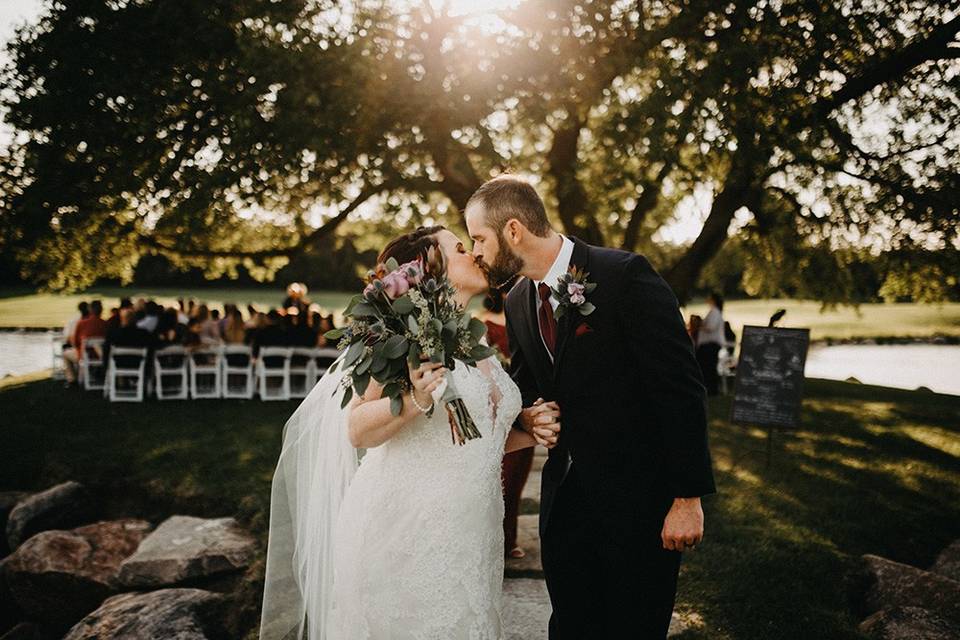 An island wedding - Hey Rach