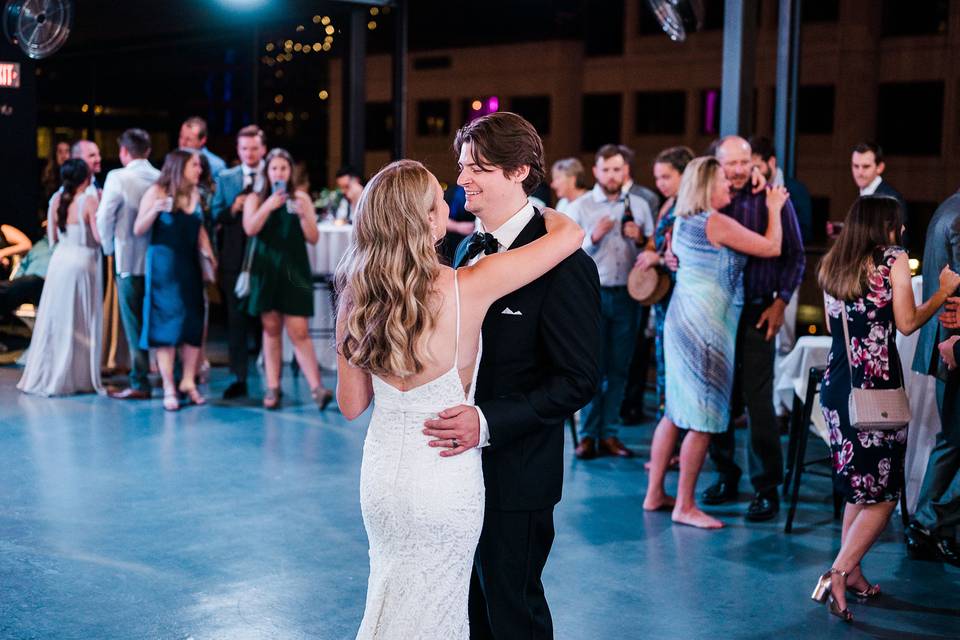 Rooftop first dance