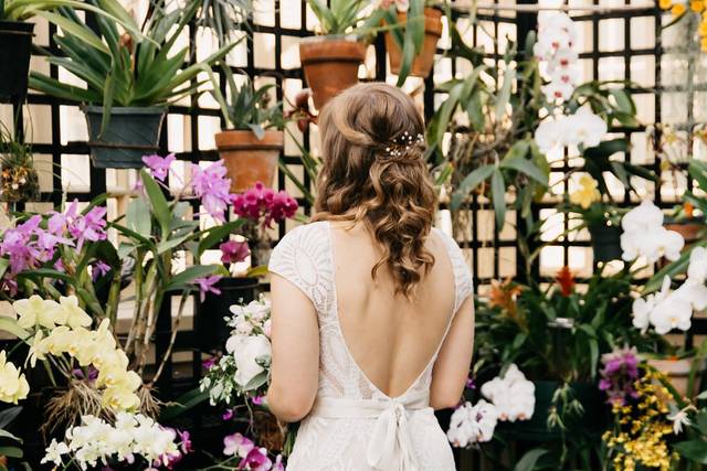 The Brushing Bride