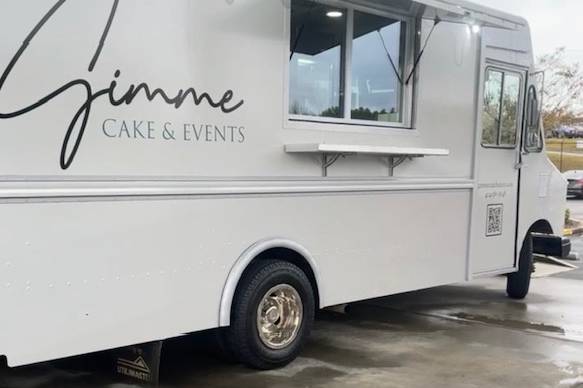 Dessert truck, wedding ready!
