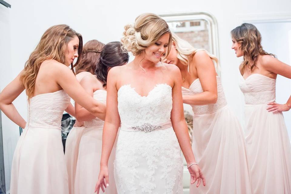 Bride with white bouquet