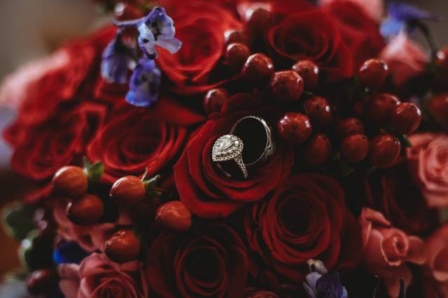 Beauty in the rings and flower